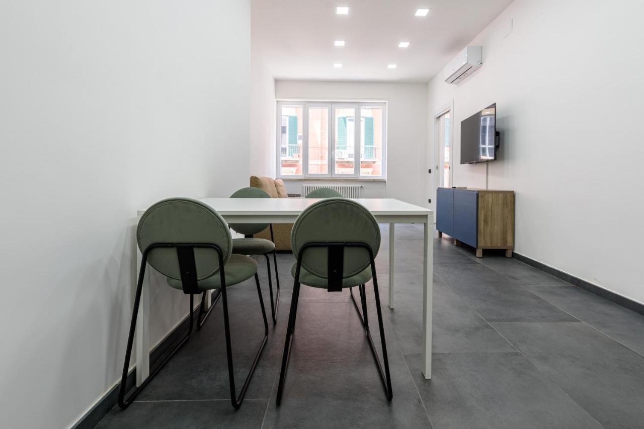 Apartment Tommaseo Seaside Naples